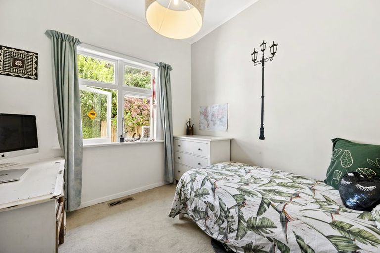 Photo of property in 64 Roseneath Terrace, Roseneath, Wellington, 6011