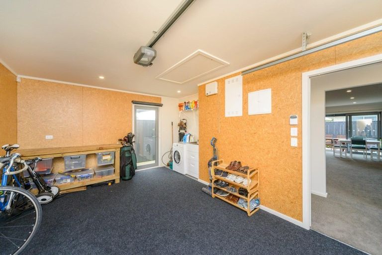 Photo of property in 52a Weston Avenue, Roslyn, Palmerston North, 4414