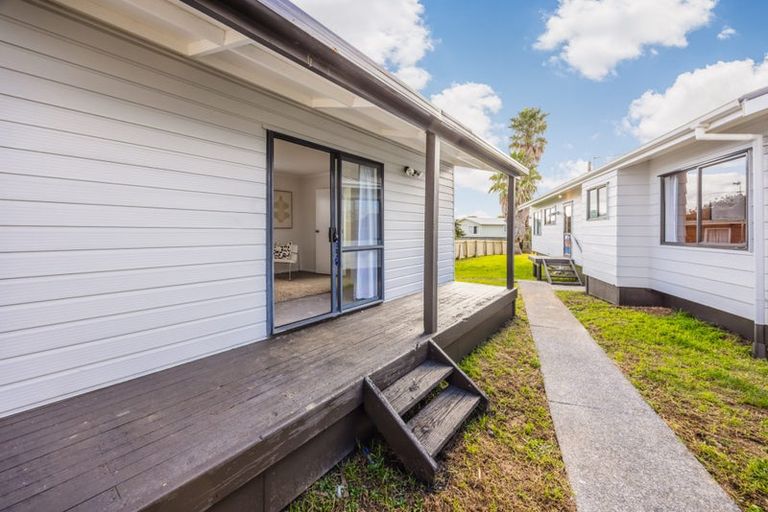 Photo of property in 80 Cottingham Crescent, Mangere East, Auckland, 2024