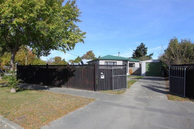 Photo of property in 35 Pannell Avenue, Wainoni, Christchurch, 8061