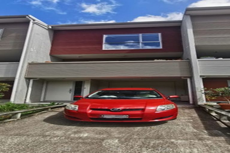 Photo of property in 32/5 Perekia Street, Albany, Auckland, 0632