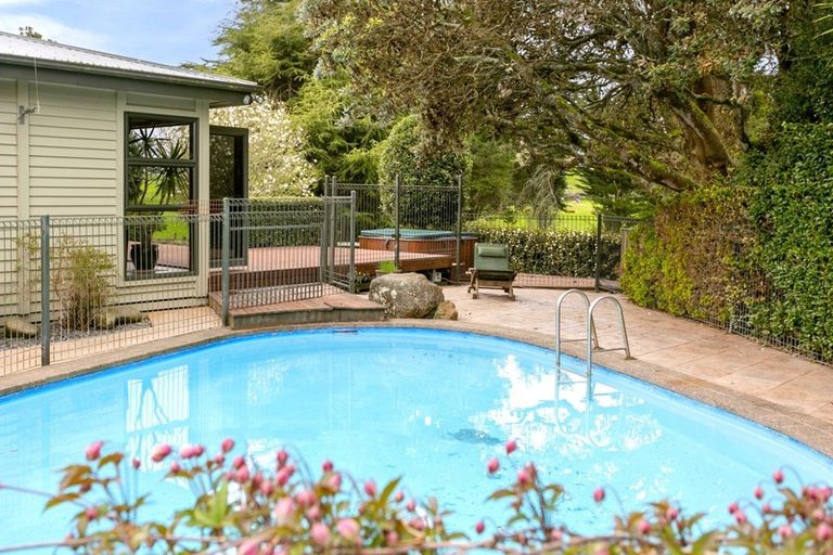 Photo of property in 916 Poihipi Road, Oruanui, Taupo, 3377