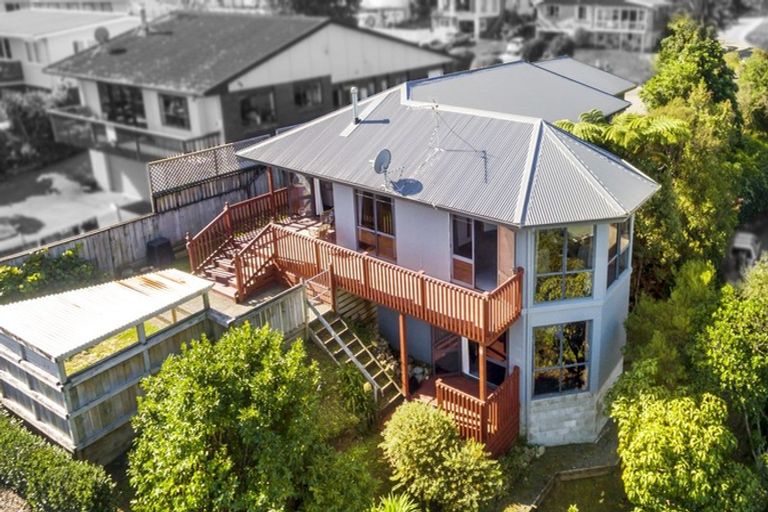 Photo of property in 3 Sunnyview Drive, Brown Owl, Upper Hutt, 5018