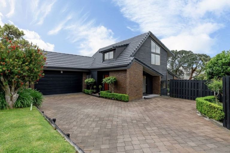 Photo of property in 40c Devon Road, Bucklands Beach, Auckland, 2012