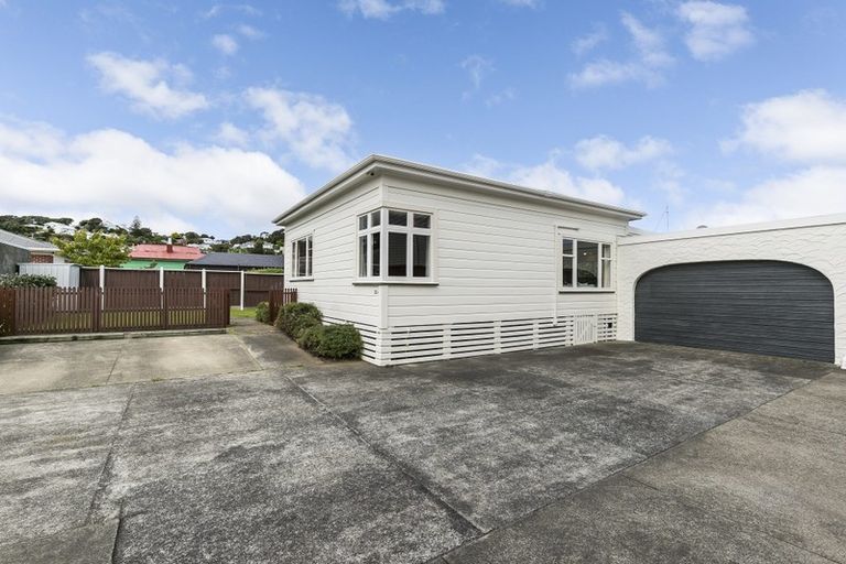 Photo of property in 22a Puriri Street, Miramar, Wellington, 6022