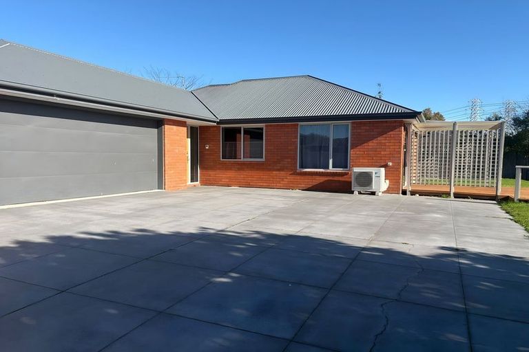 Photo of property in 2 Mimosa Lane, Yaldhurst, Christchurch, 8042
