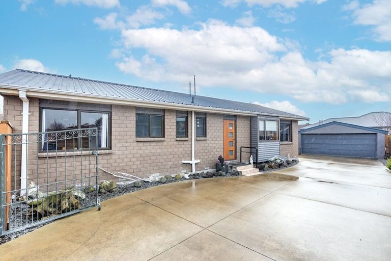 Photo of property in 11a Marriotts Road, North New Brighton, Christchurch, 8083