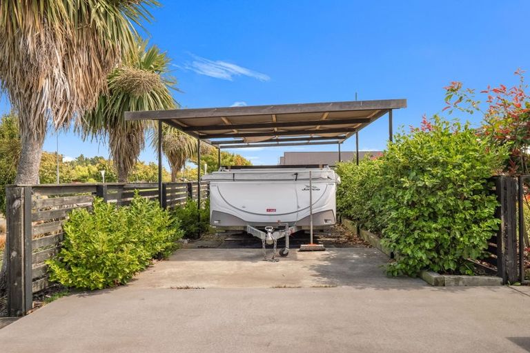 Photo of property in 30 Tutaipatu Avenue, Pegasus, 7612