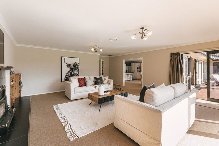 Photo of property in 45 Dobsons Lane, Kelvin Grove, Palmerston North, 4470