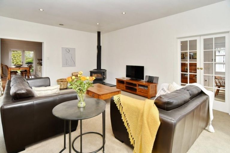 Photo of property in 4 Saint James Avenue, Papanui, Christchurch, 8053