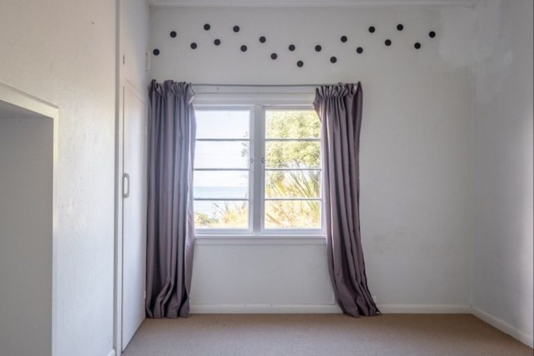 Photo of property in 16 Tuahine Crescent, Wainui, Gisborne, 4010