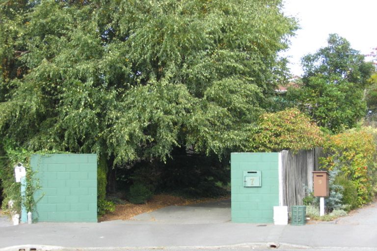 Photo of property in 7 Beaumaris Place, Sockburn, Christchurch, 8042