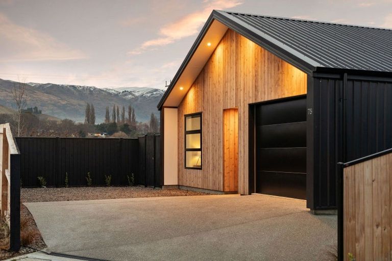 Photo of property in 75 Magnum Drive, Cromwell, 9310