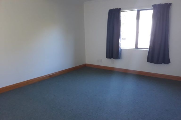 Photo of property in 10 Wi Pere Street, Manakau, Levin, 5573