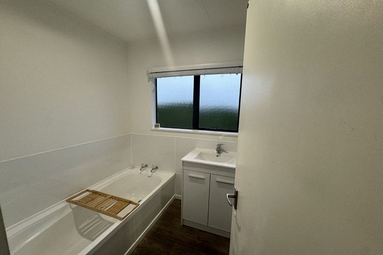 Photo of property in 26 Langdale Avenue, Paraparaumu, 5032