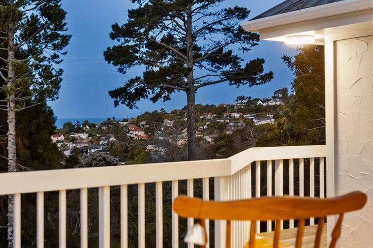 Photo of property in 2/553 East Coast Road, Browns Bay, Auckland, 0630