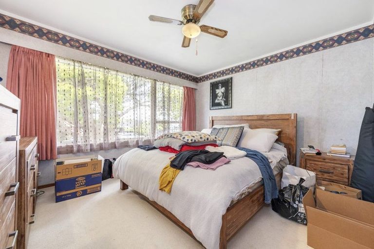 Photo of property in 3 Harford Place, Pakuranga Heights, Auckland, 2010