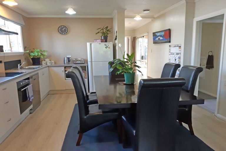 Photo of property in 6 Arthur Street, Pahiatua, 4910