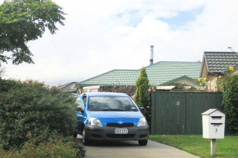 Photo of property in 3 San Vito Place, Paraparaumu Beach, Paraparaumu, 5032