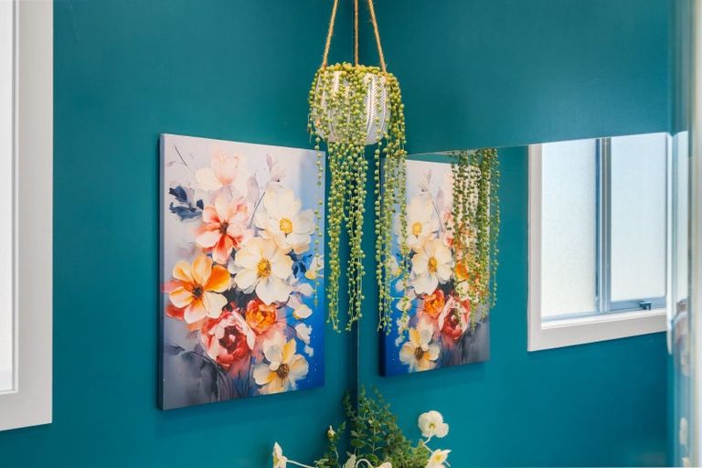 Photo of property in 102 Inniscort Street, Cromwell, 9310