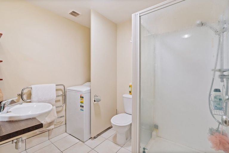 Photo of property in Greenstone Terraces, 27/716 Frankton Road, Queenstown, 9300