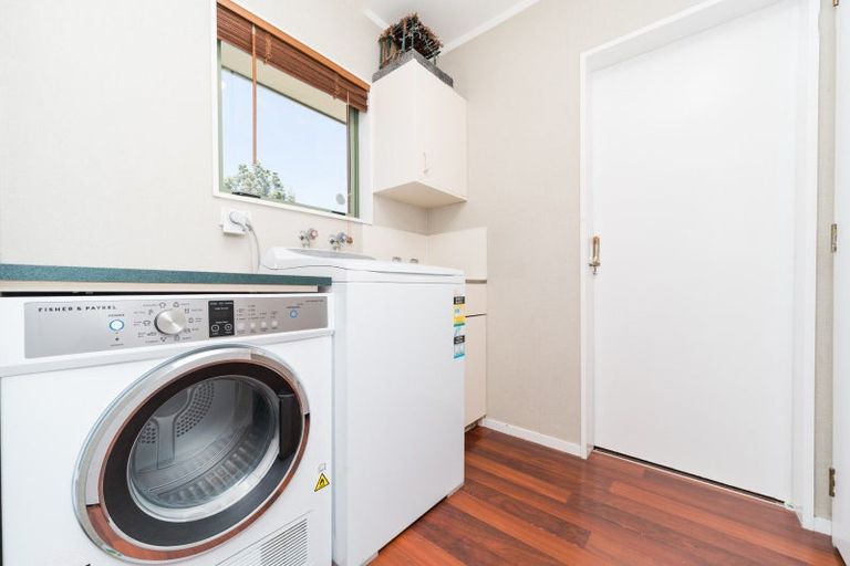 Photo of property in 20 Parnell Heights Drive, Kelvin Grove, Palmerston North, 4414