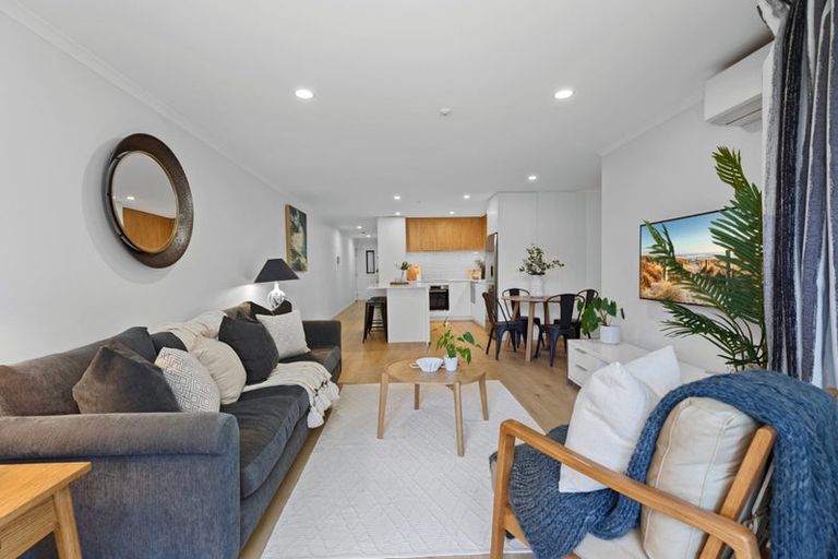 Photo of property in Paramount Apartments, 8/281 Maunganui Road, Mount Maunganui, 3116