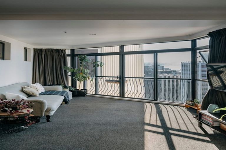 Photo of property in Terrace Garden Apartments, 13d/120 The Terrace, Wellington Central, Wellington, 6011
