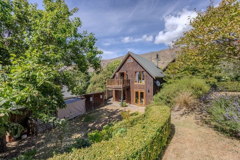 Photo of property in 24a Bills Way, Wanaka, 9305