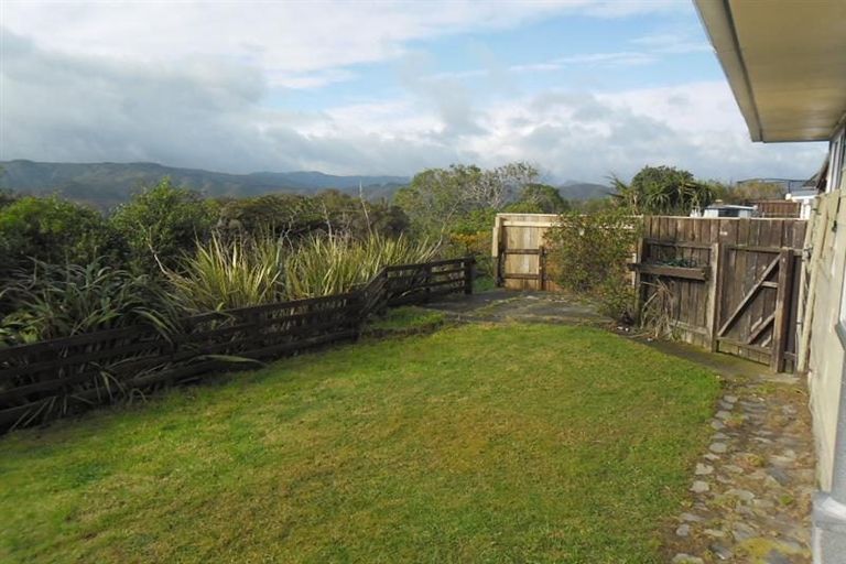 Photo of property in 11 Mossburn Grove, Kelson, Lower Hutt, 5010