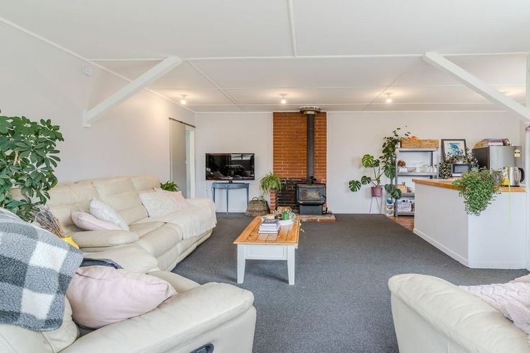 Photo of property in 10 Beach Street, Waikouaiti, 9510