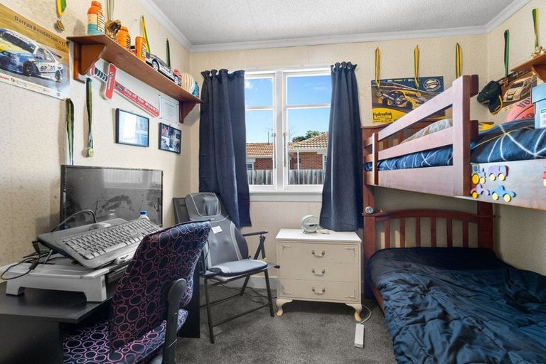 Photo of property in 75 Mcmurdo Street, Tinwald, Ashburton, 7700