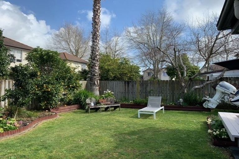 Photo of property in 4 Calumet Way, Takanini, 2112