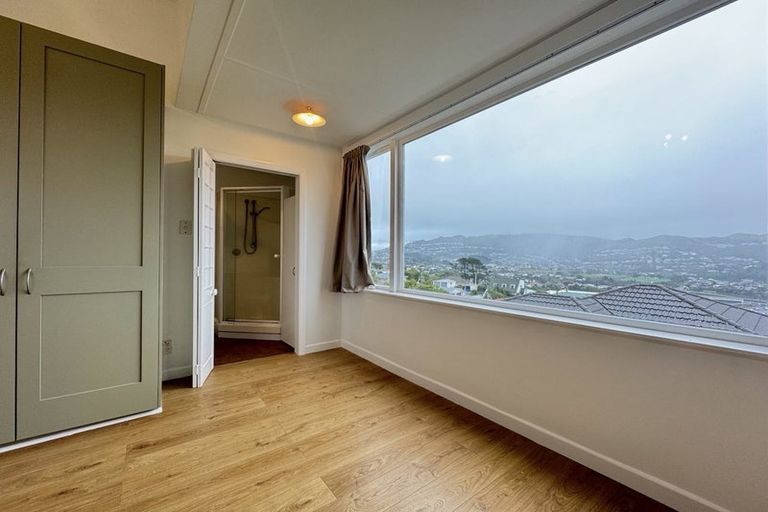 Photo of property in 30 Chesterton Street, Johnsonville, Wellington, 6037