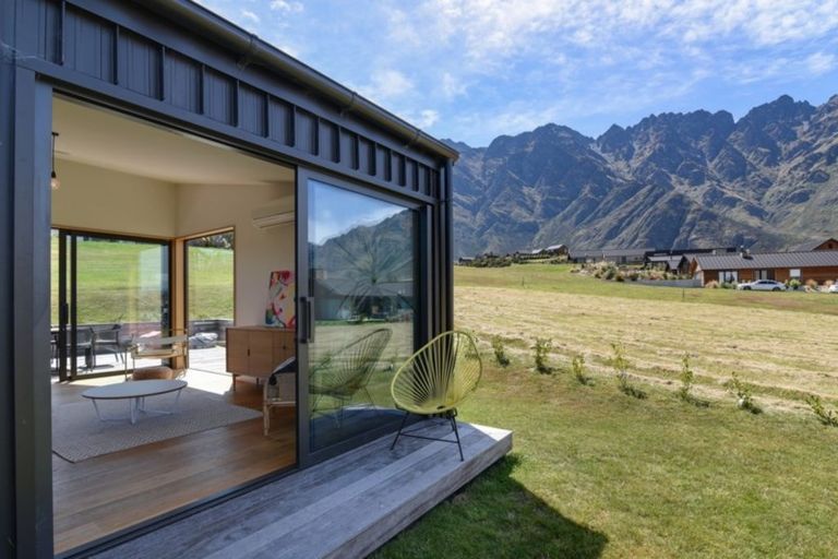 Photo of property in 96 Jacks Point Rise, Jacks Point, Queenstown, 9371