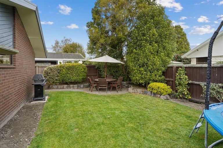 Photo of property in 14 Melissa Place, Burnside, Christchurch, 8042
