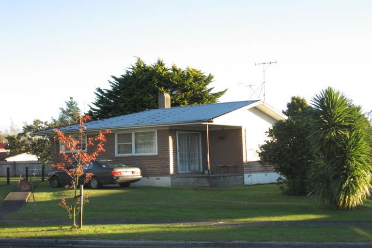 Photo of property in 28 Aotea Crescent, Tokoroa, 3420
