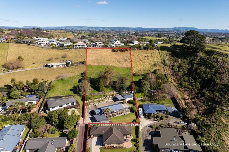 Photo of property in 27 Bateleur Close, Welcome Bay, Tauranga, 3112