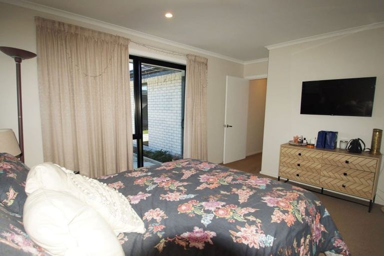 Photo of property in 25 Bill Harvey Drive, Halswell, Christchurch, 8025