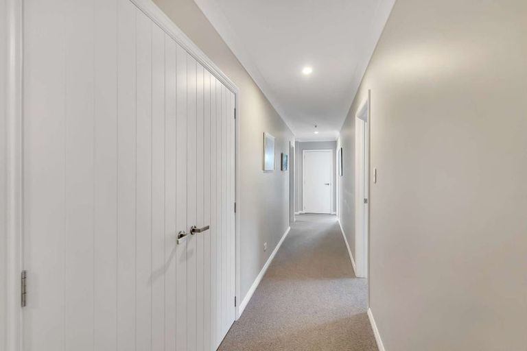 Photo of property in 17 Ballinger Place, Kaiapoi, 7630