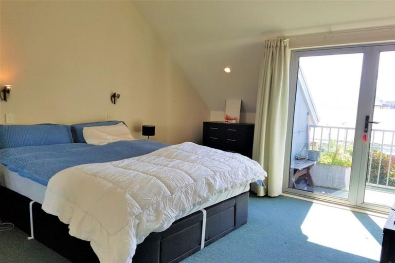 Photo of property in 4/1010 Colombo Street, St Albans, Christchurch, 8014