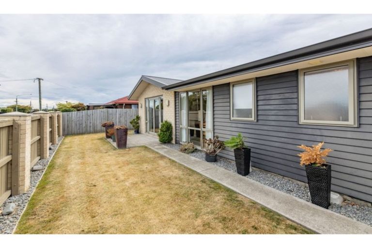 Photo of property in 72b Marshland Road, Shirley, Christchurch, 8061