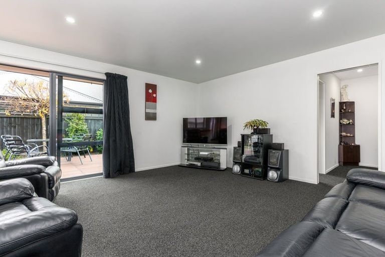 Photo of property in 28 Bradwell Crescent, Halswell, Christchurch, 8025