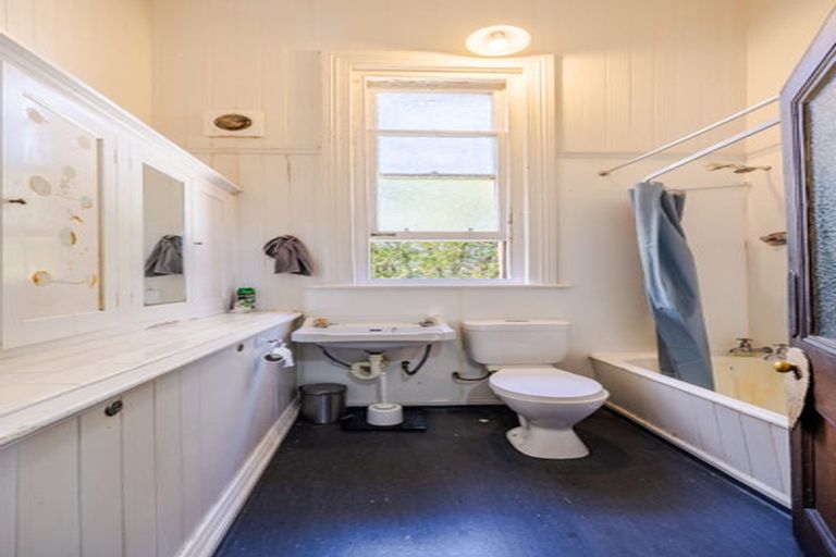Photo of property in 473 Great King Street, North Dunedin, Dunedin, 9016
