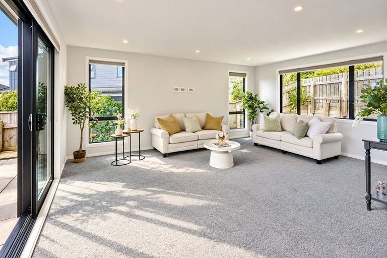 Photo of property in 29a Waitaria Terrace, Aotea, Porirua, 5024
