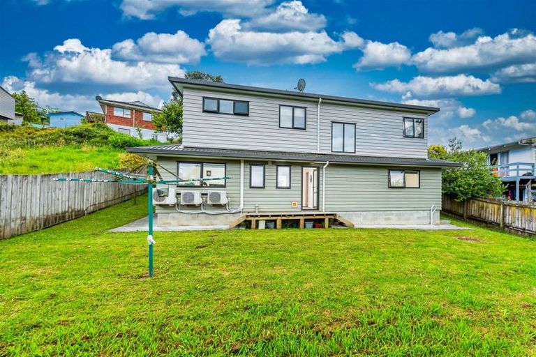 Photo of property in 10a Yule Place, Massey, Auckland, 0614