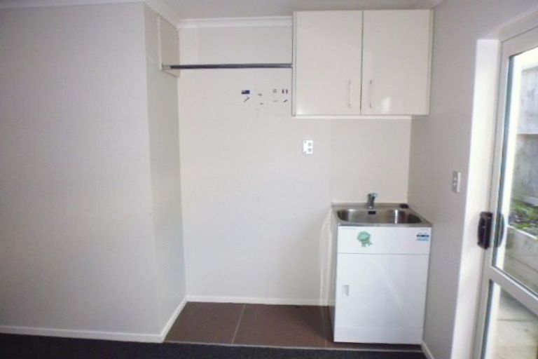 Photo of property in 13 Kereru Rise, Papakura, 2110
