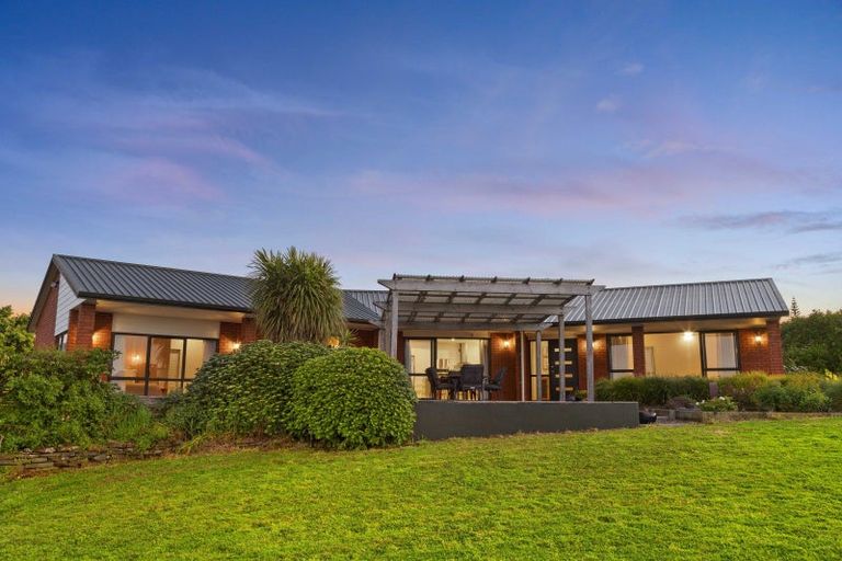 Photo of property in 118 Paparata Road, Bombay, 2675