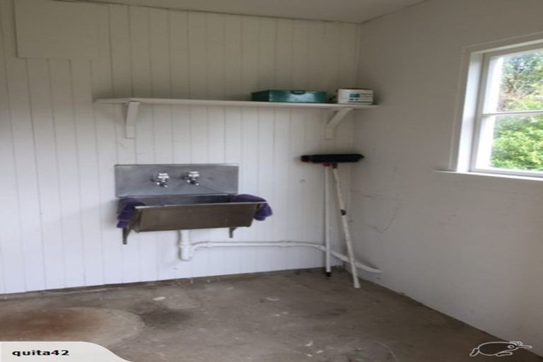 Photo of property in 114 District Road, Green Island, Dunedin, 9018