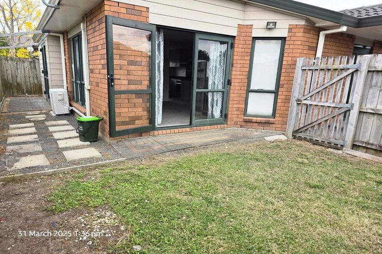 Photo of property in 4/14 Hall Avenue, Mangere, Auckland, 2022